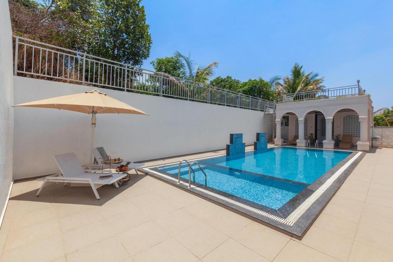 Bellevue Palace: Luxurious Staycation with Pool and Activities Nashik Exterior photo