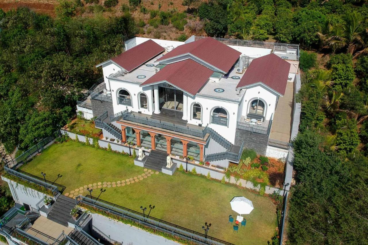 Bellevue Palace: Luxurious Staycation with Pool and Activities Nashik Exterior photo