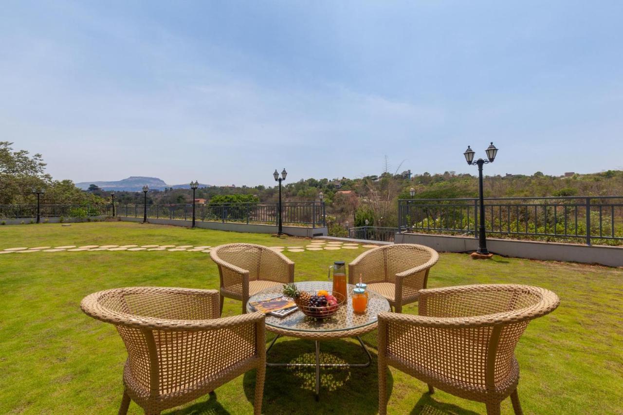 Bellevue Palace: Luxurious Staycation with Pool and Activities Nashik Exterior photo